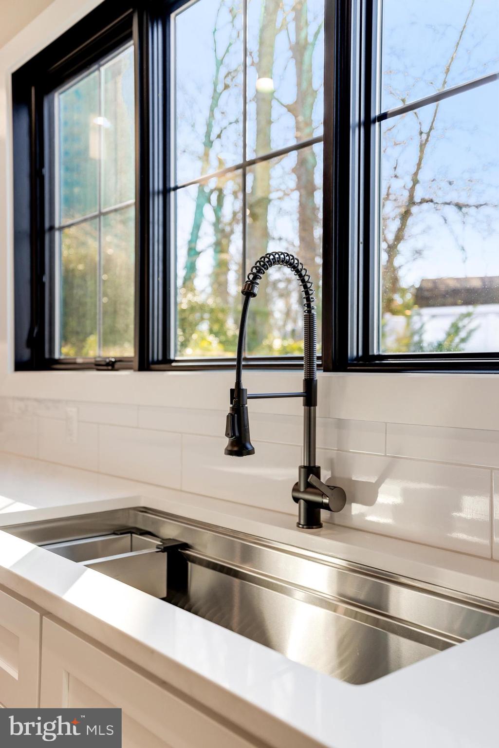 POPLAR HEIGHTS - Residential