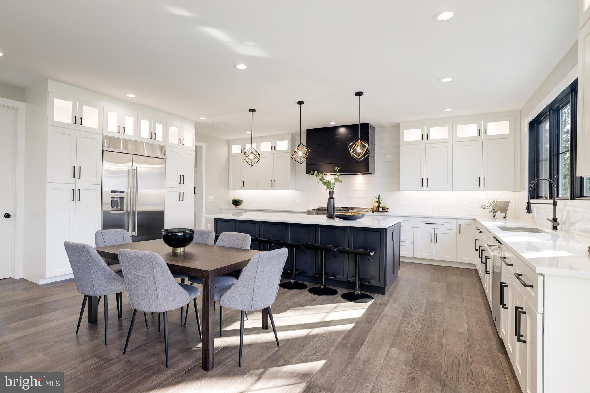 POPLAR HEIGHTS - Residential