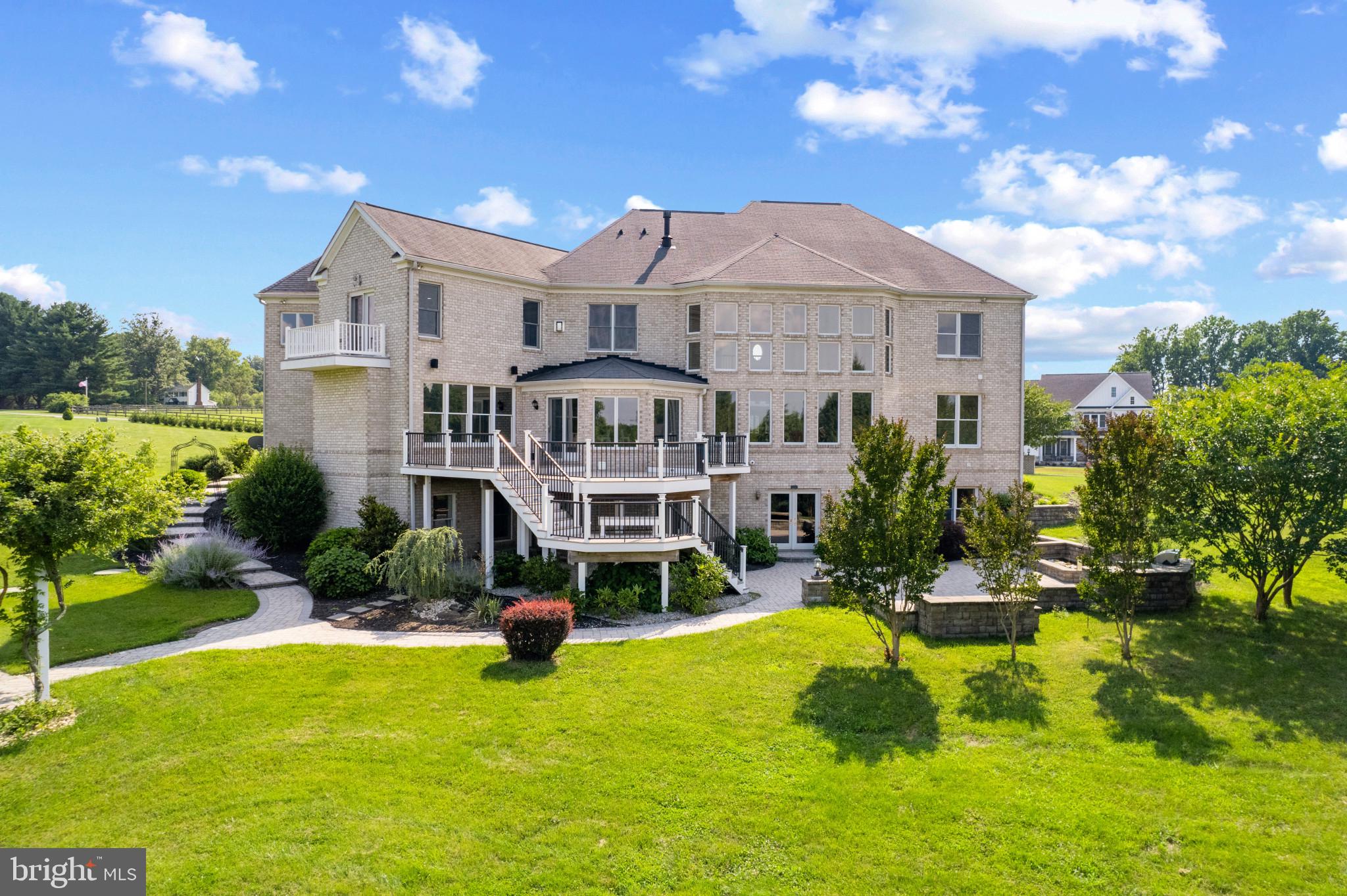 HIGHLAND - Residential