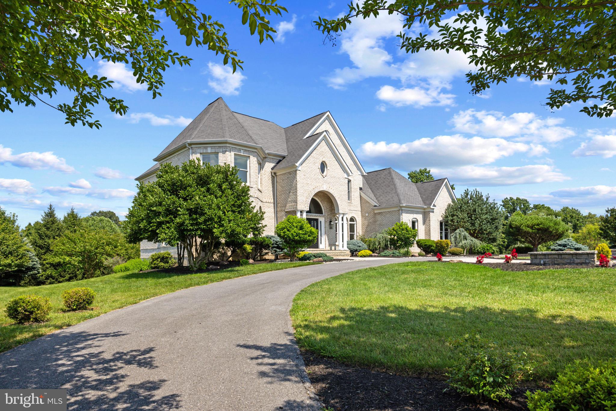 HIGHLAND - Residential