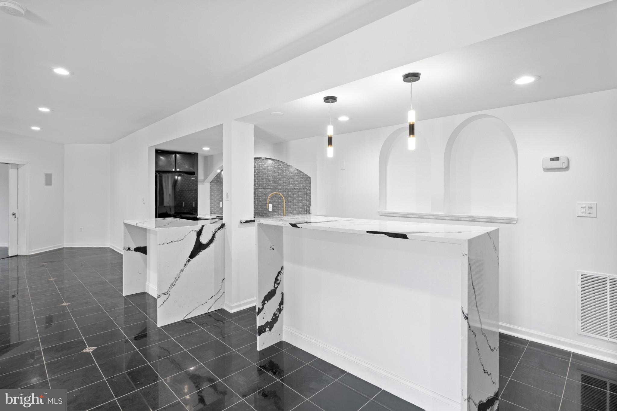 HIGHLAND - Residential