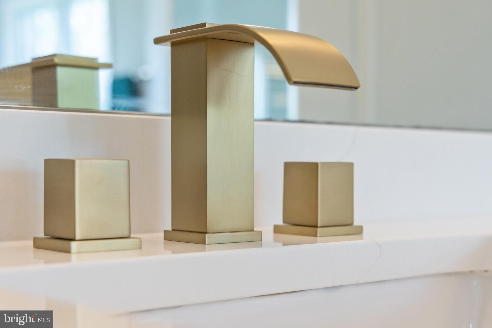 HIGHLAND - Residential