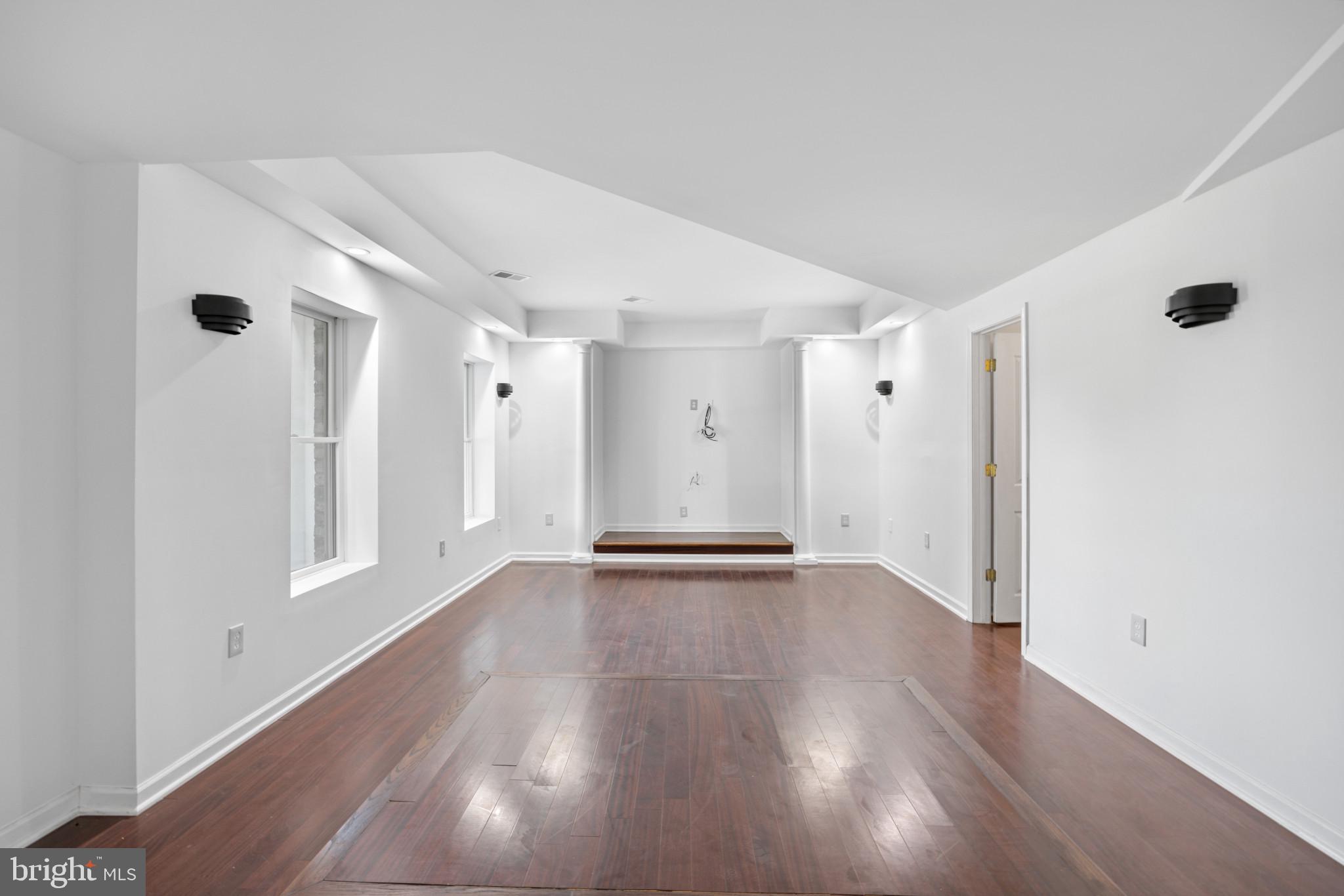 HIGHLAND - Residential