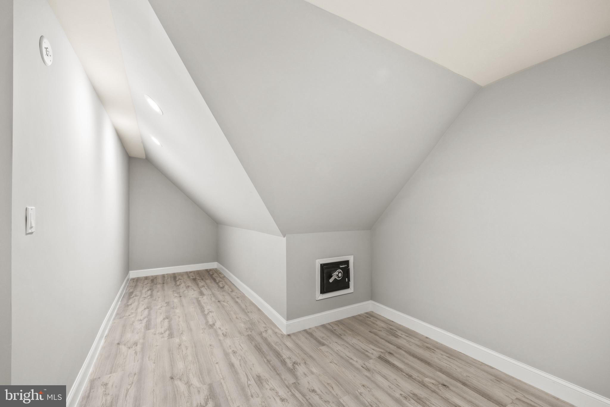 HIGHLAND - Residential