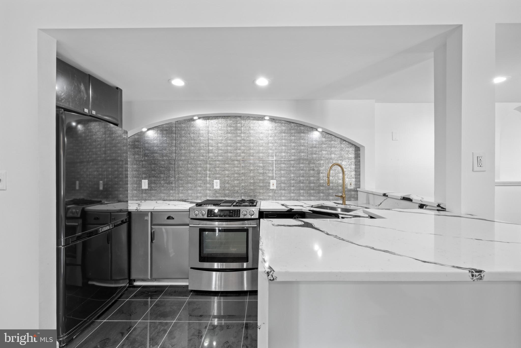 HIGHLAND - Residential