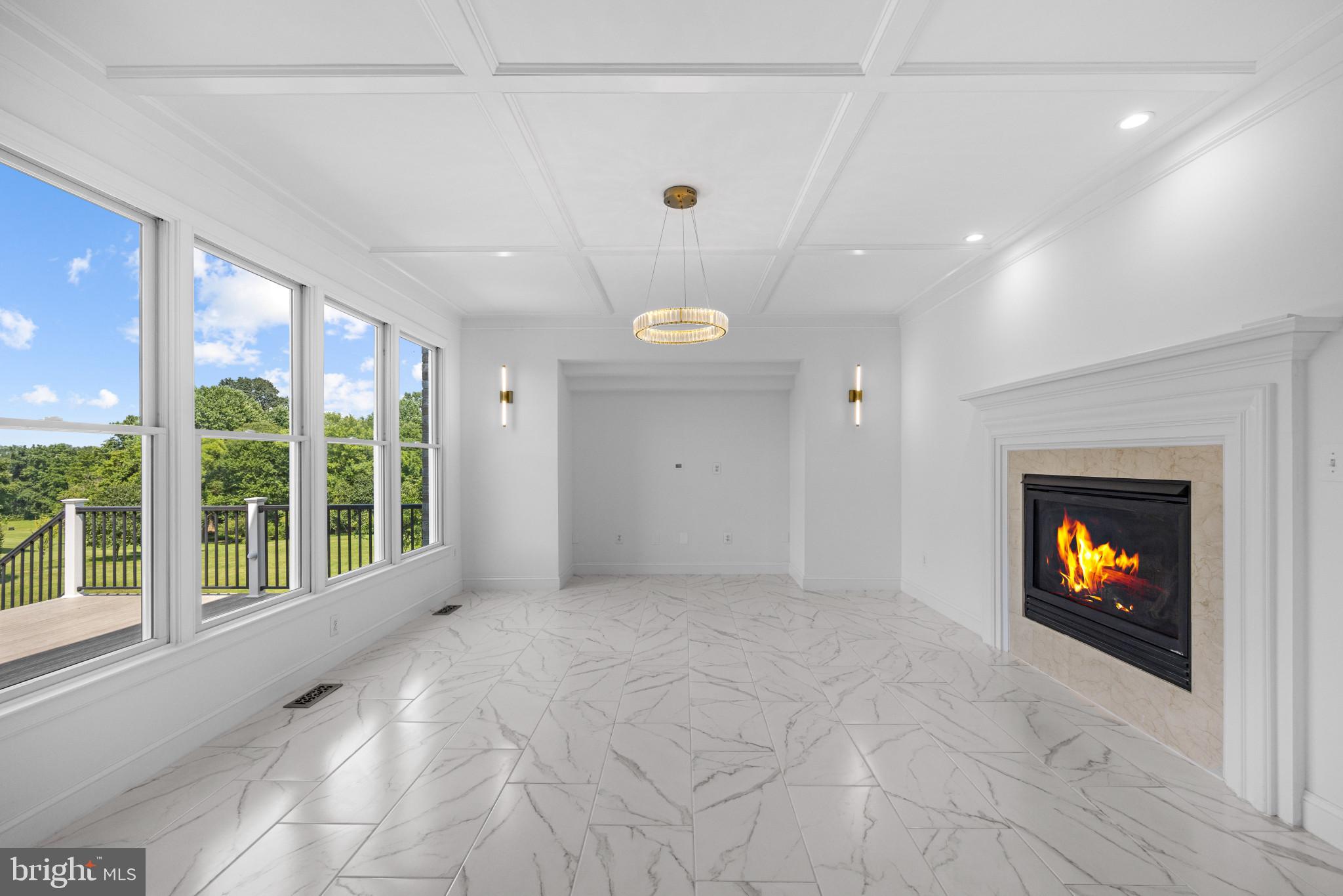 HIGHLAND - Residential