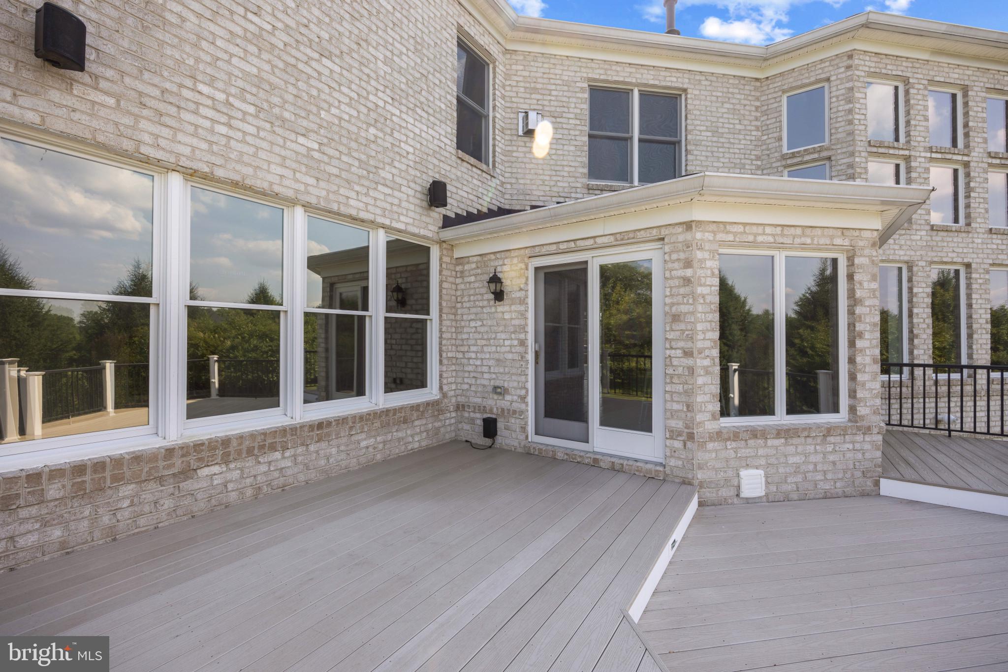 HIGHLAND - Residential