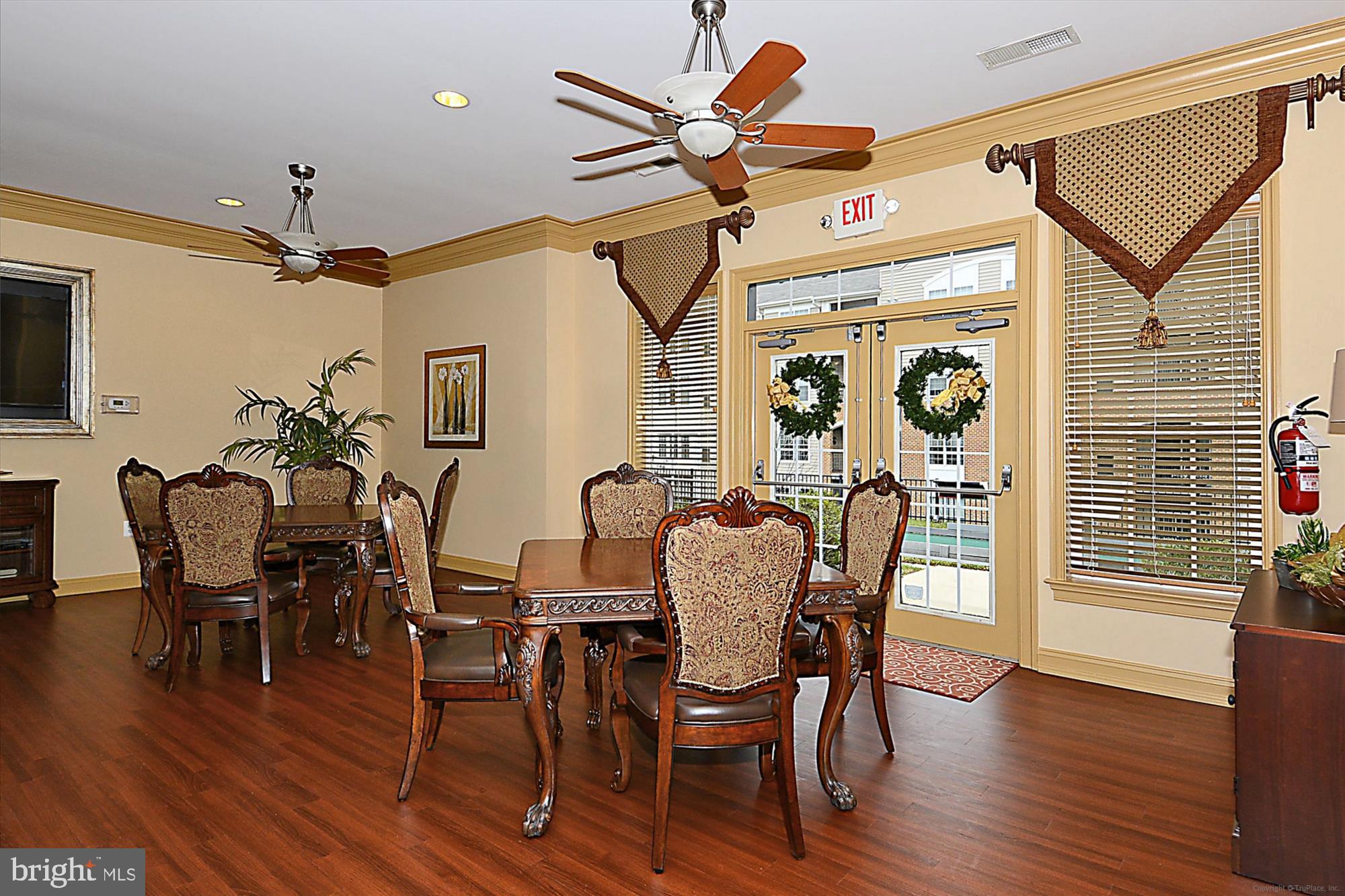 CEDAR RIDGE - Residential