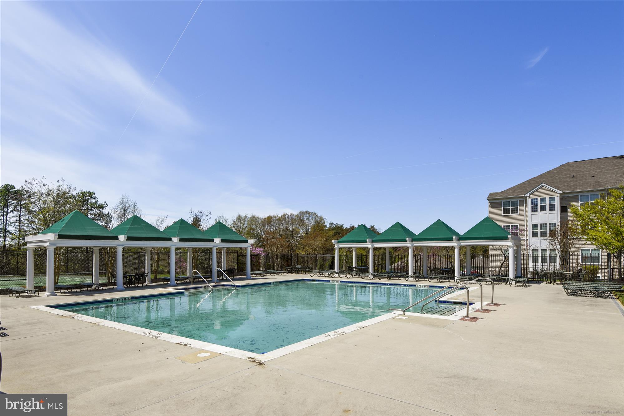 CEDAR RIDGE - Residential