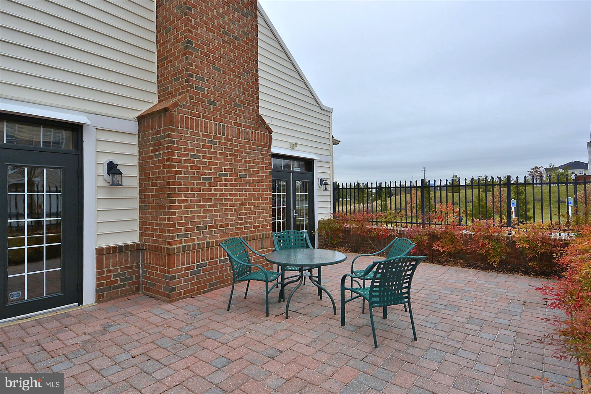 CEDAR RIDGE - Residential