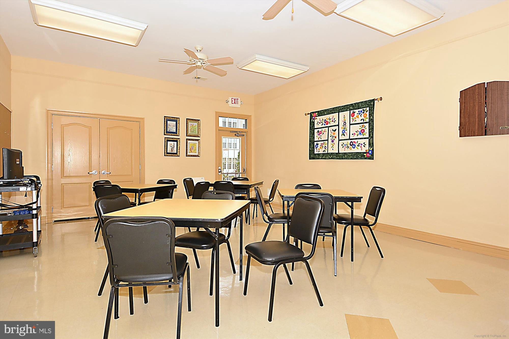 CEDAR RIDGE - Residential