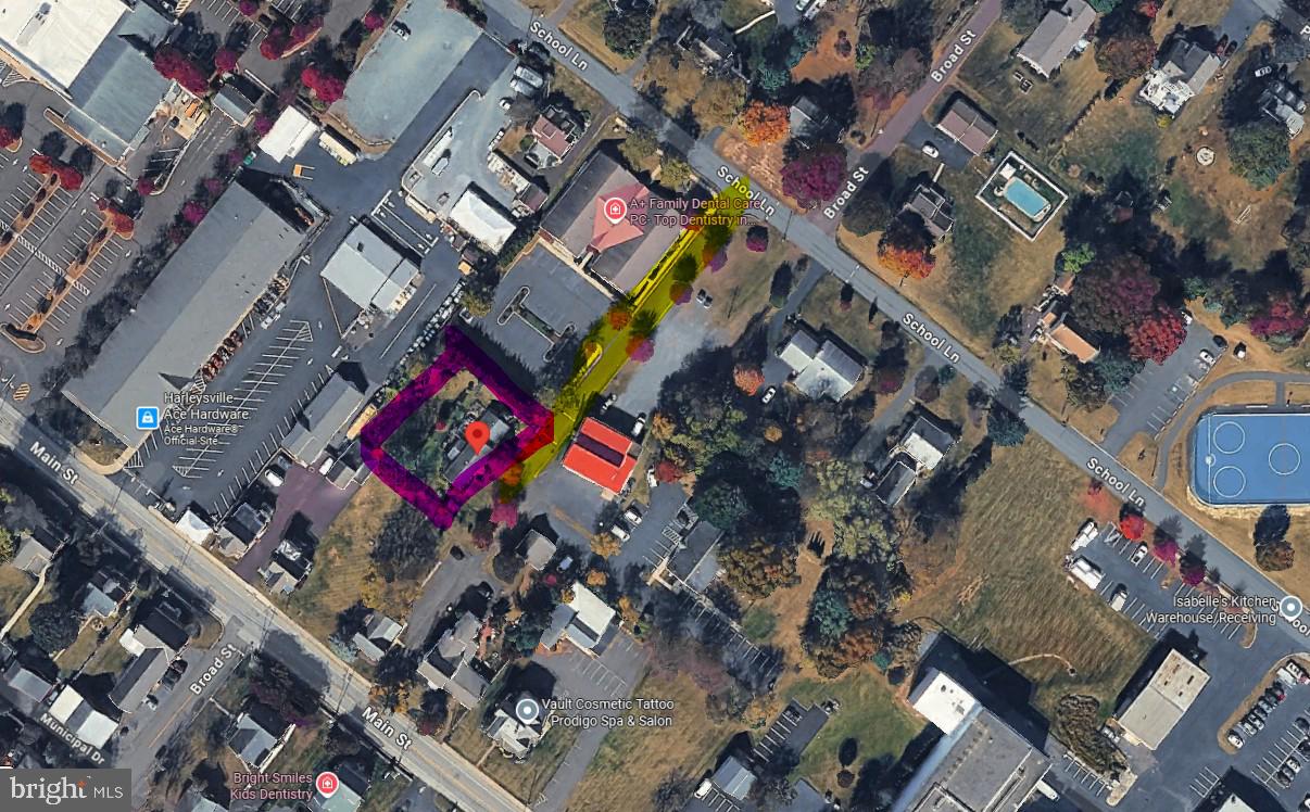 HARLEYSVILLE - Residential