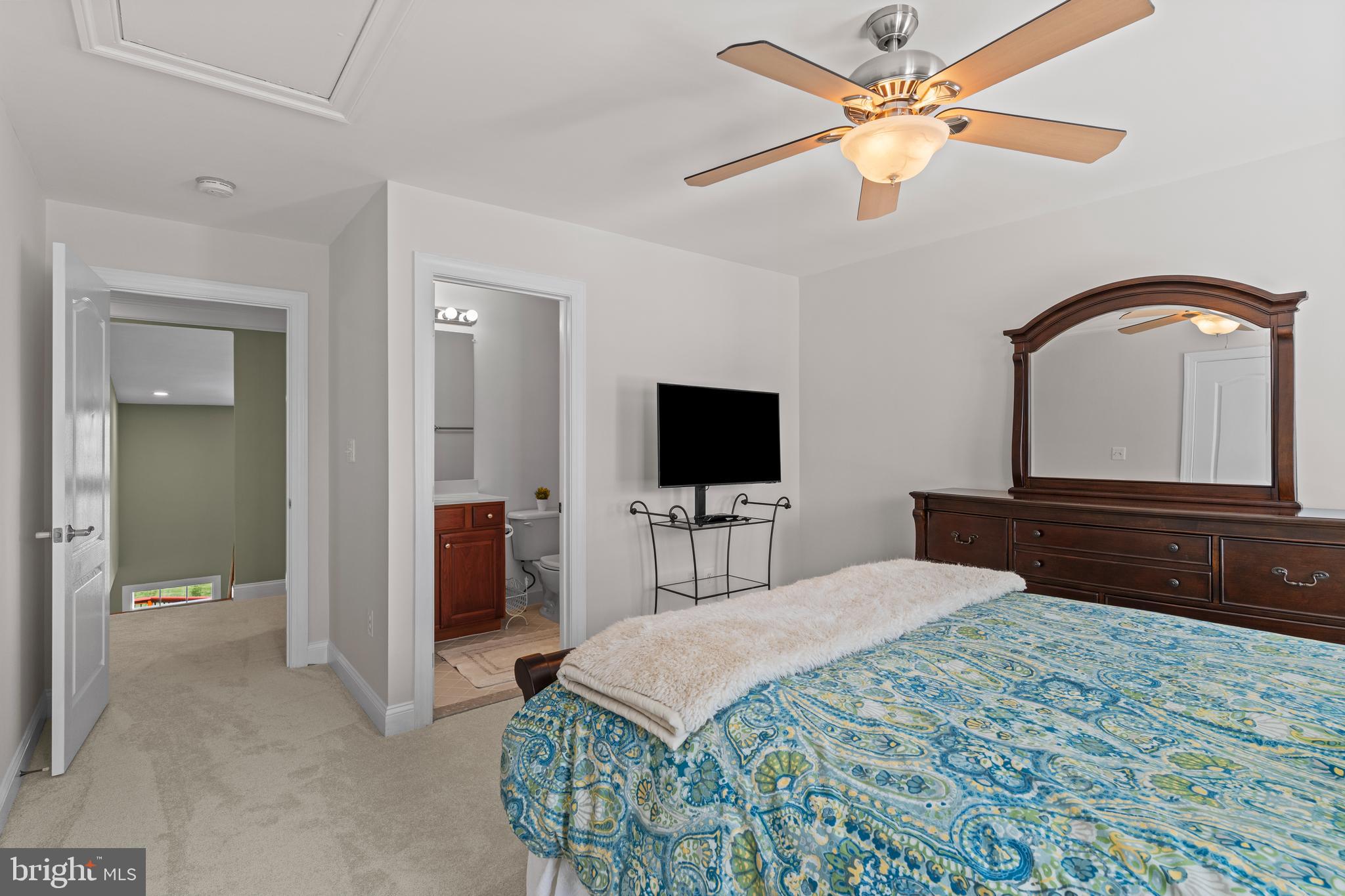 LENAH RUN HAMLET - Residential