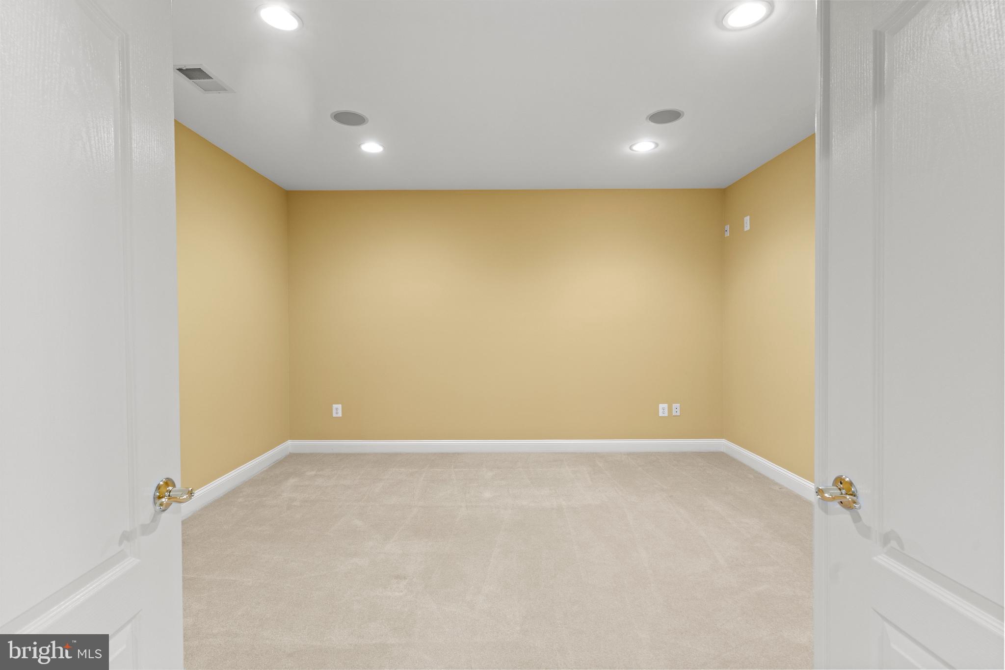 LENAH RUN HAMLET - Residential