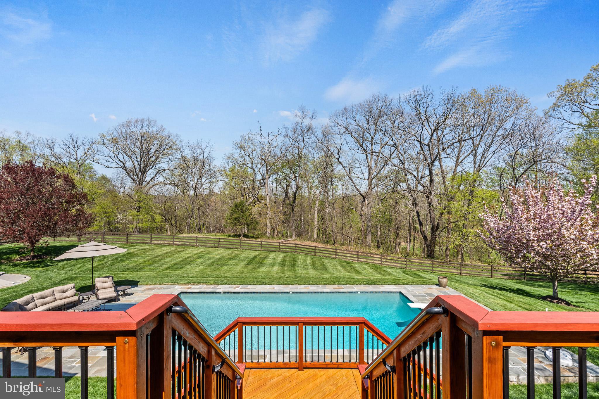 LENAH RUN HAMLET - Residential