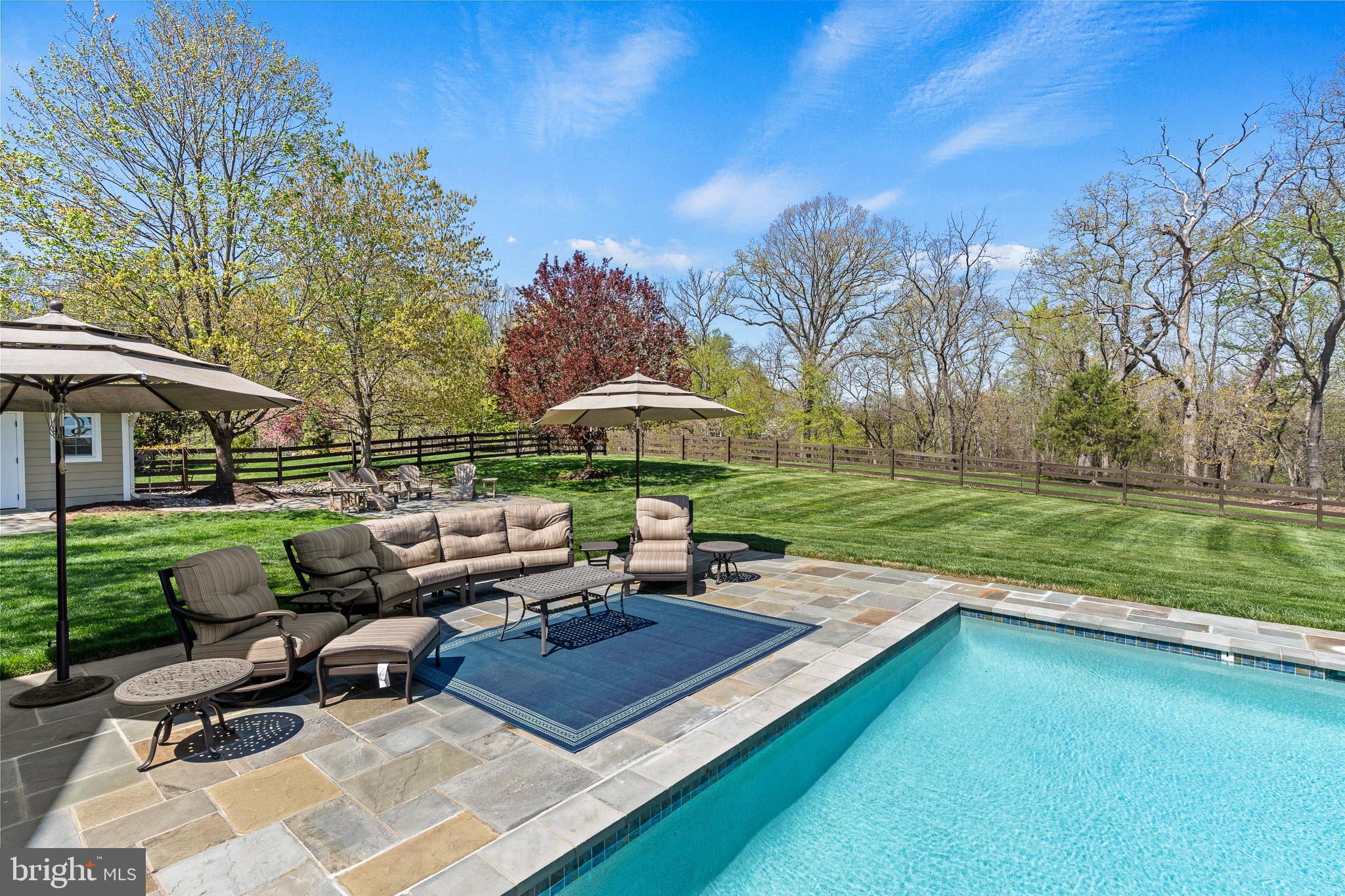 LENAH RUN HAMLET - Residential