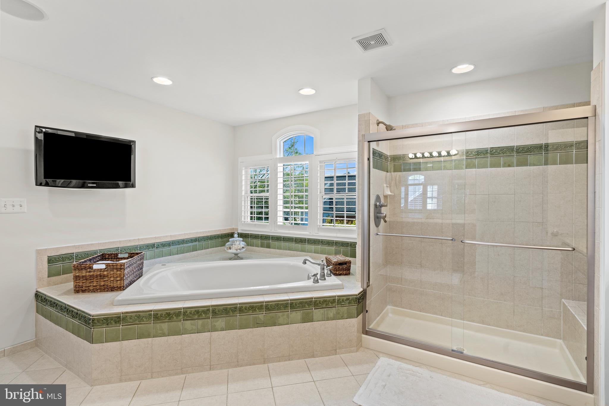 LENAH RUN HAMLET - Residential