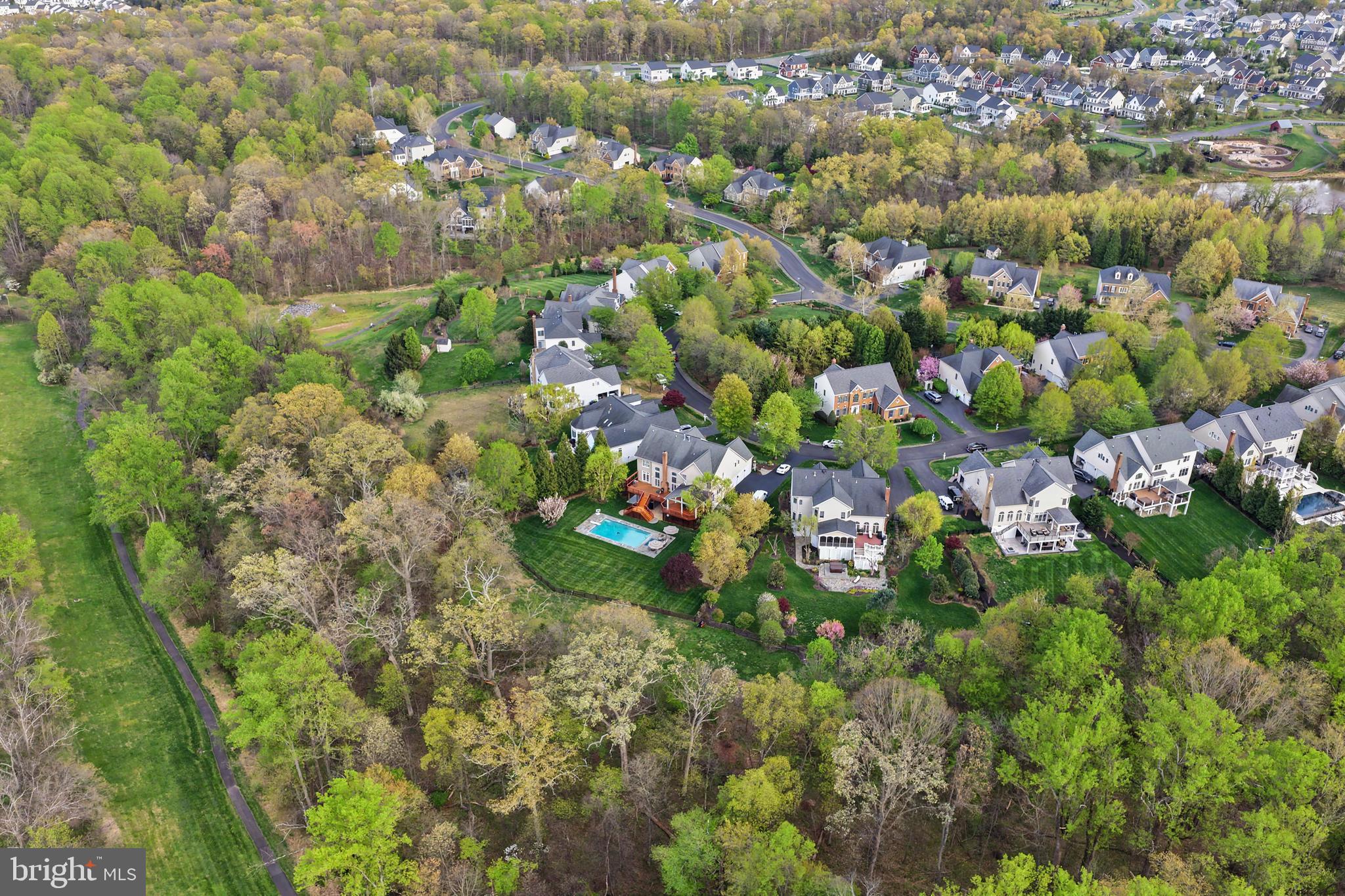 LENAH RUN HAMLET - Residential