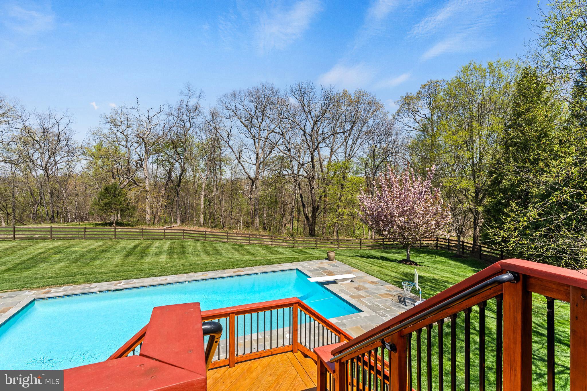 LENAH RUN HAMLET - Residential