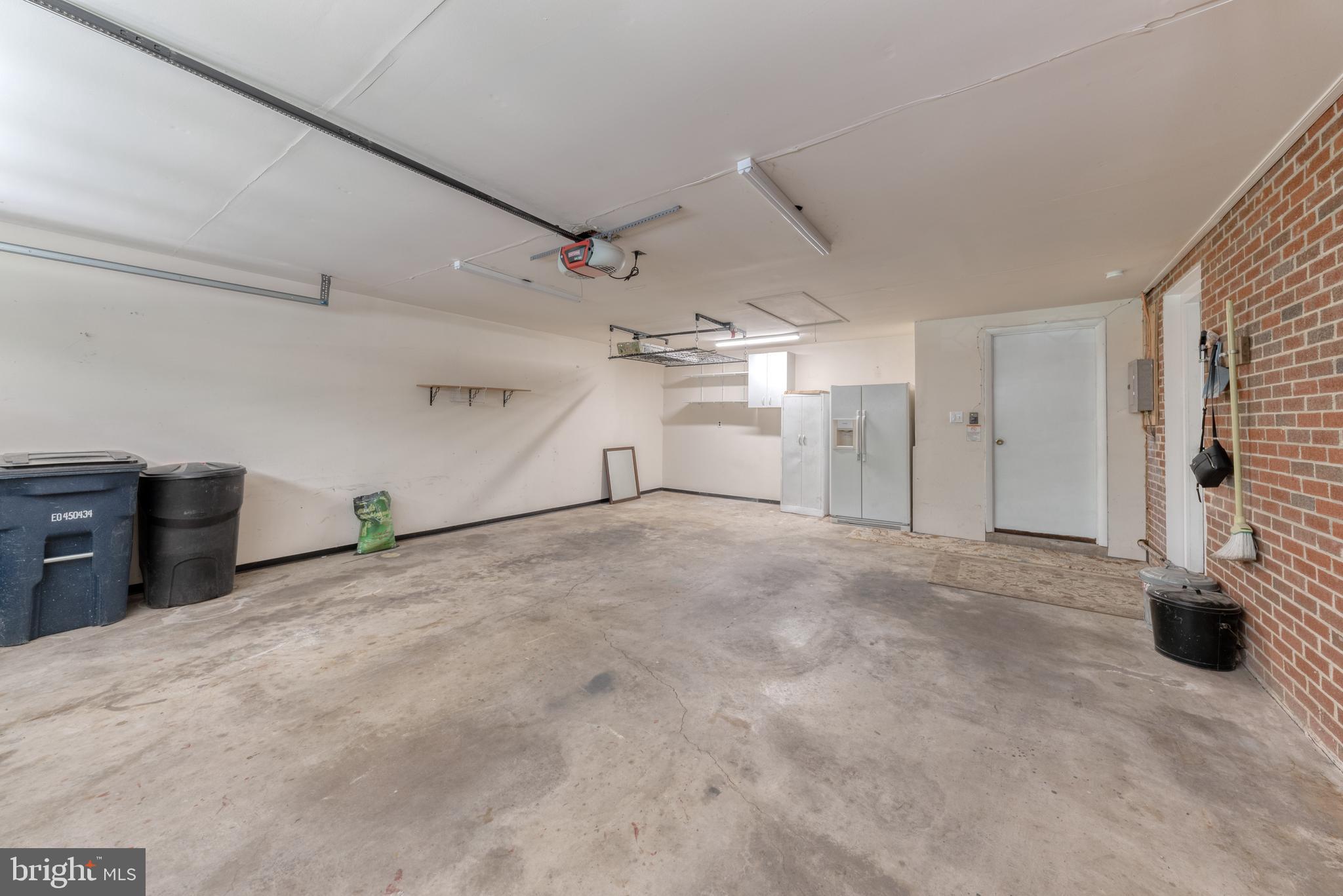 GLENN DALE - Residential