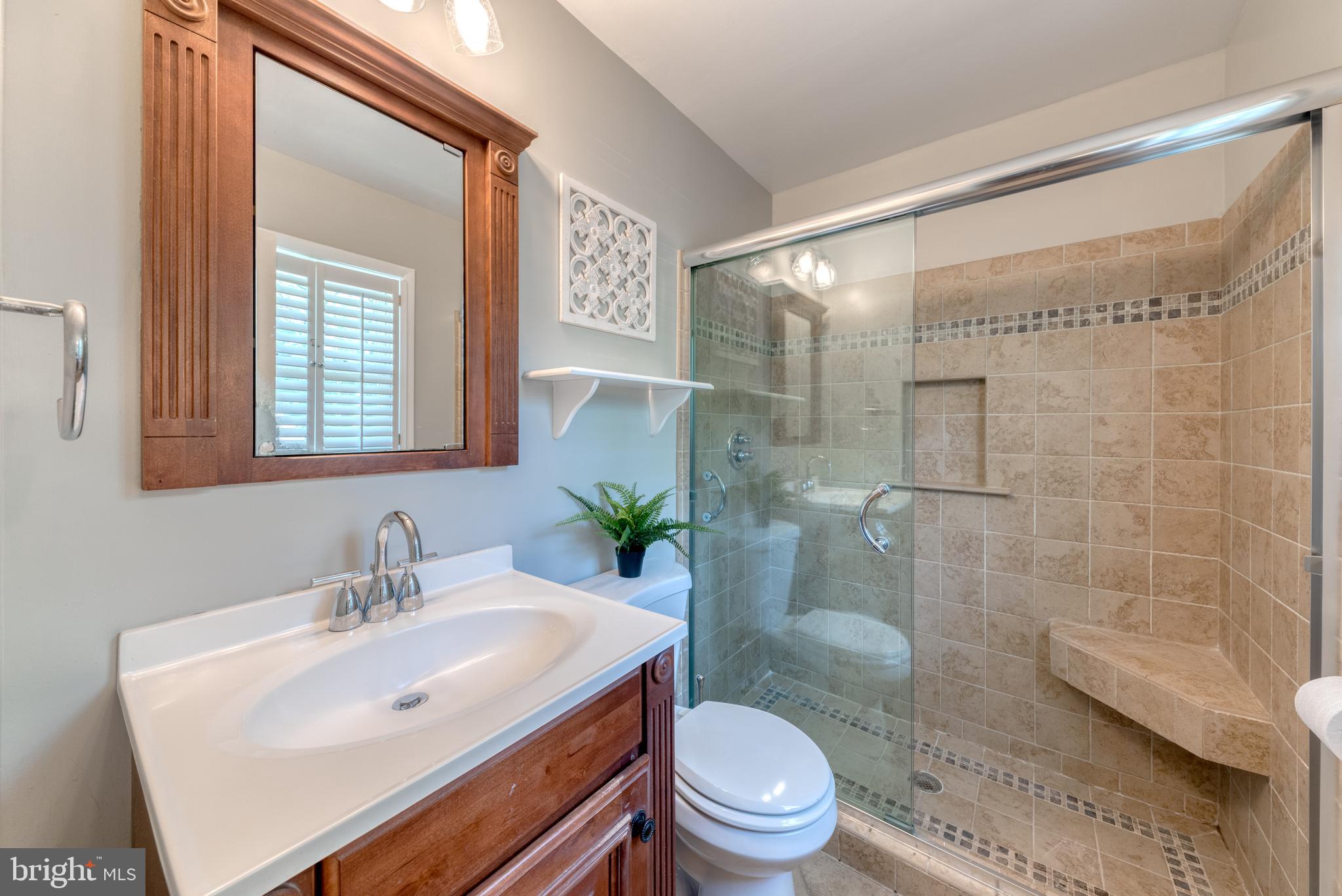 GLENN DALE - Residential