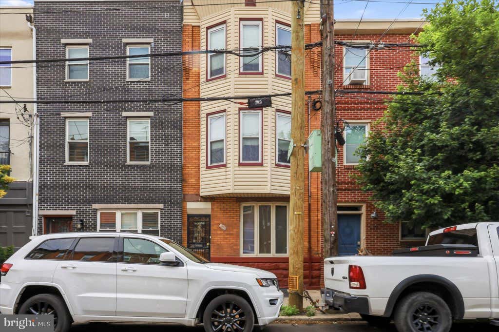 Photo of 917 S 10th Street, PHILADELPHIA, PA 19147 (MLS # PAPH2634938)