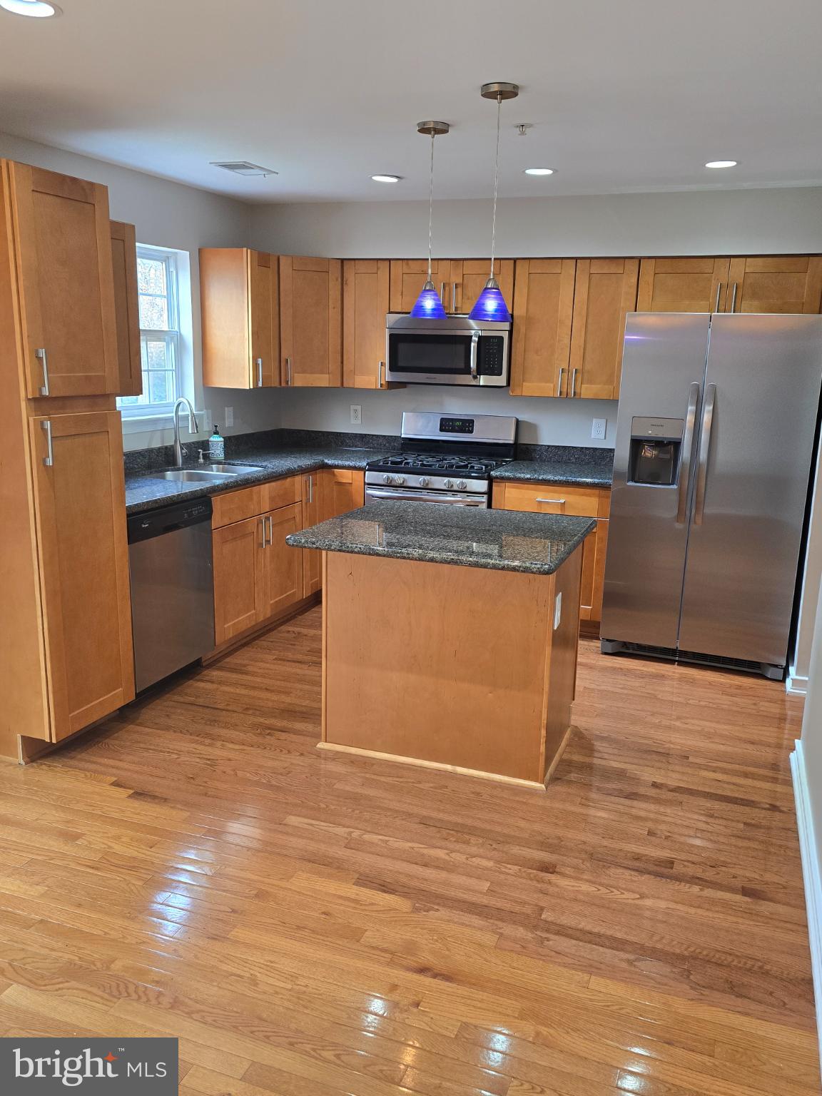 STONEHAVEN MEWS IN CROFTON VILLAGE - Residential Lease