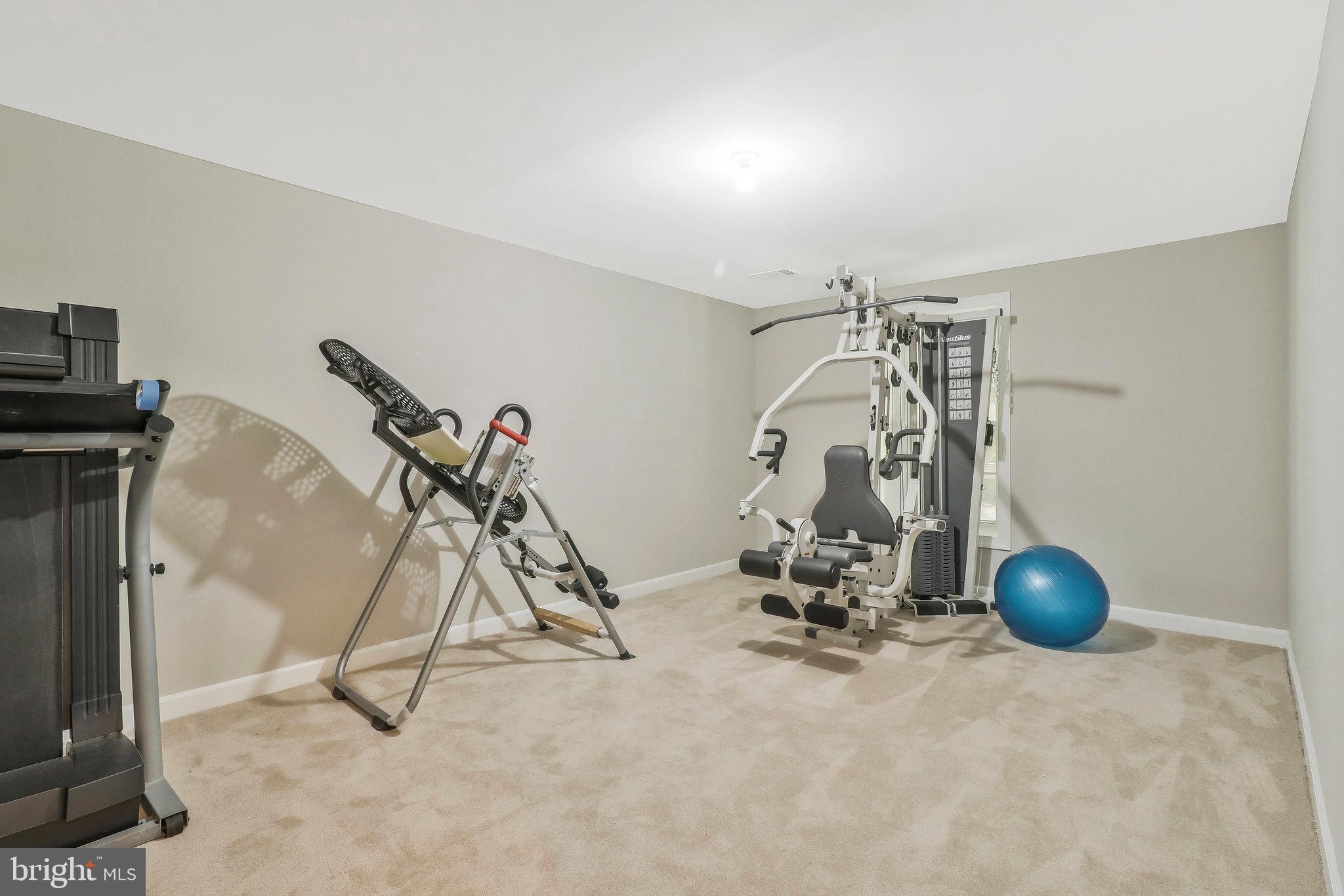 BROWNS LANDING - Residential