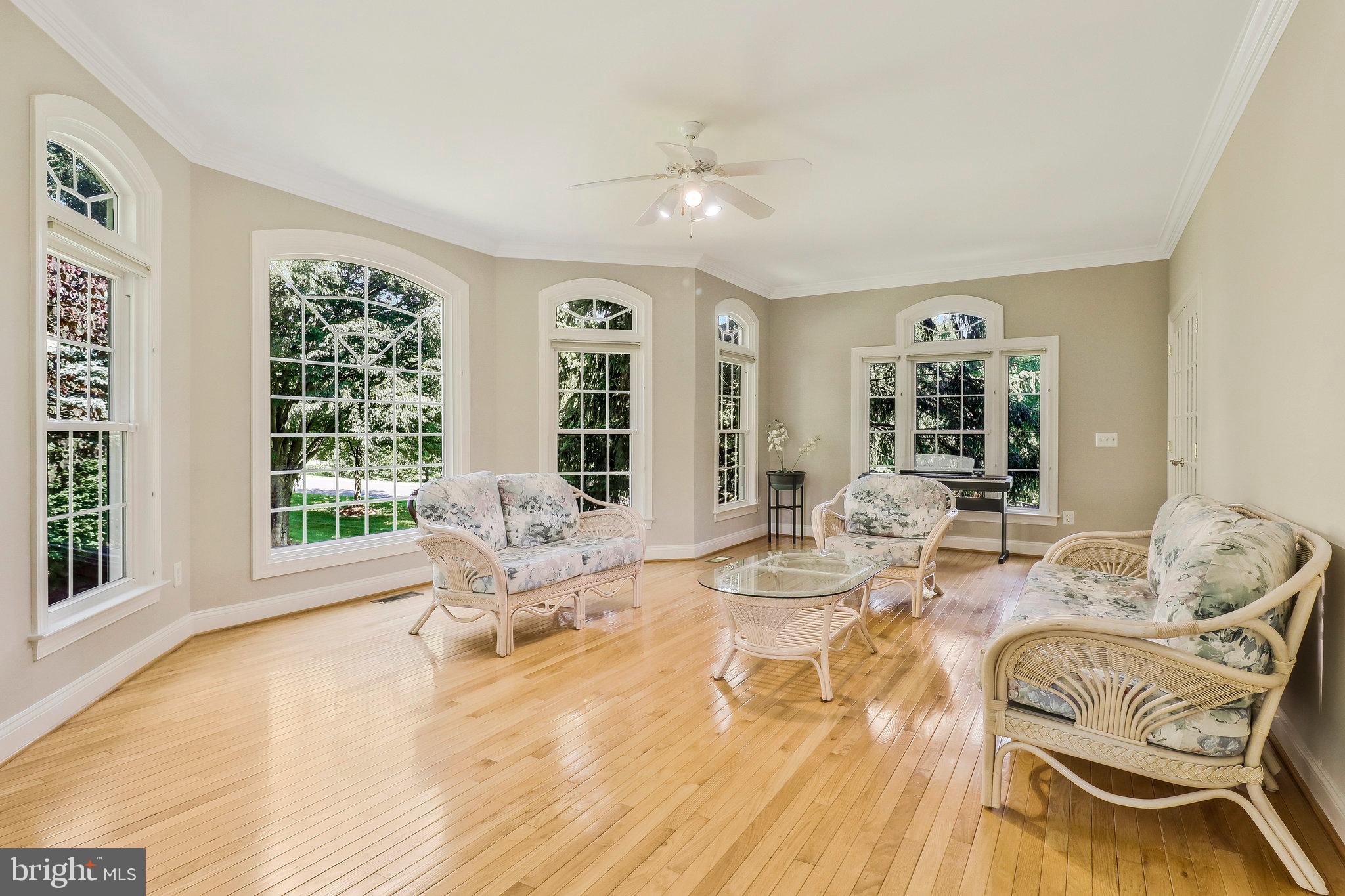 BROWNS LANDING - Residential