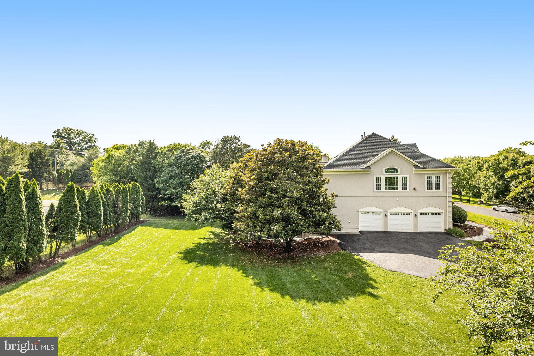 BROWNS LANDING - Residential