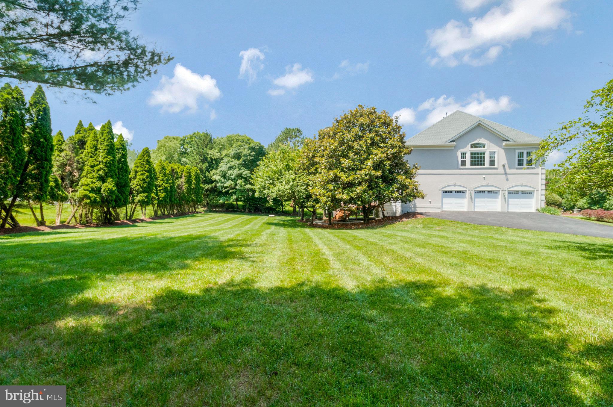 BROWNS LANDING - Residential