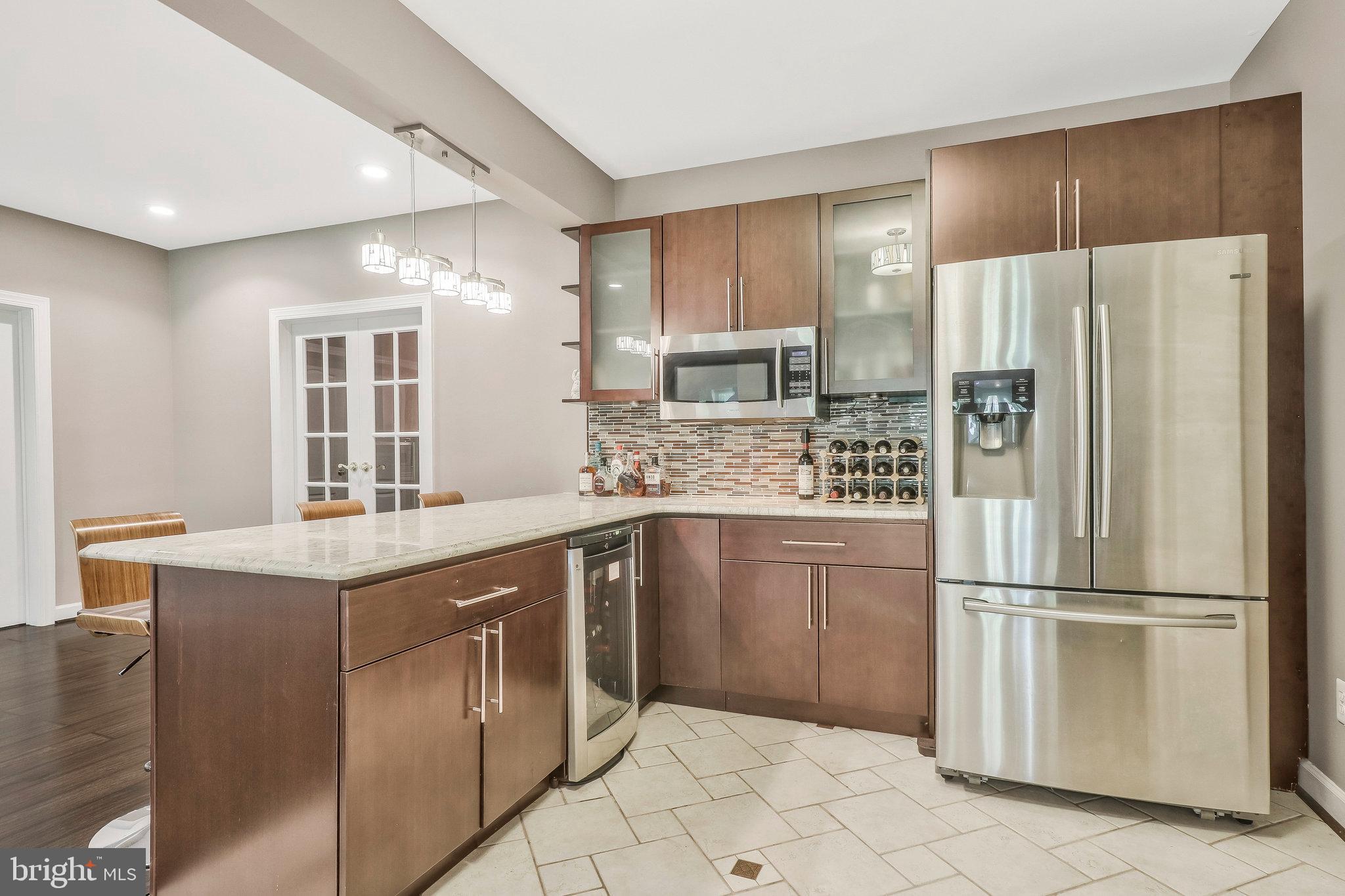 BROWNS LANDING - Residential