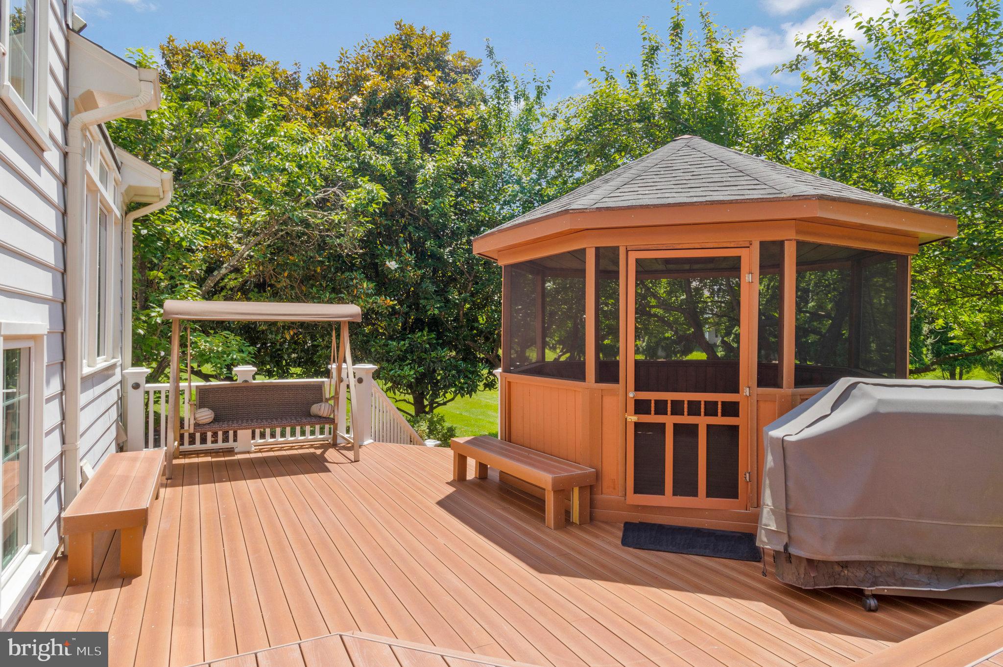 BROWNS LANDING - Residential