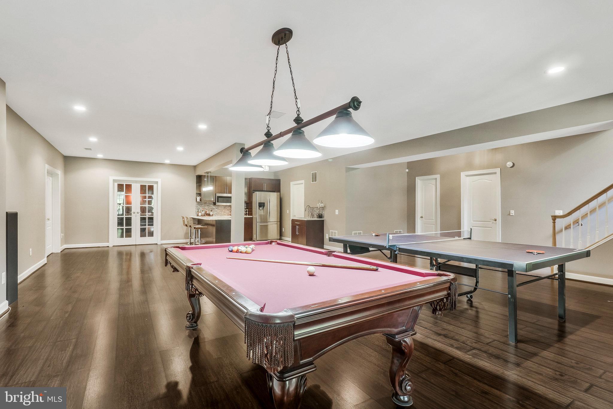 BROWNS LANDING - Residential