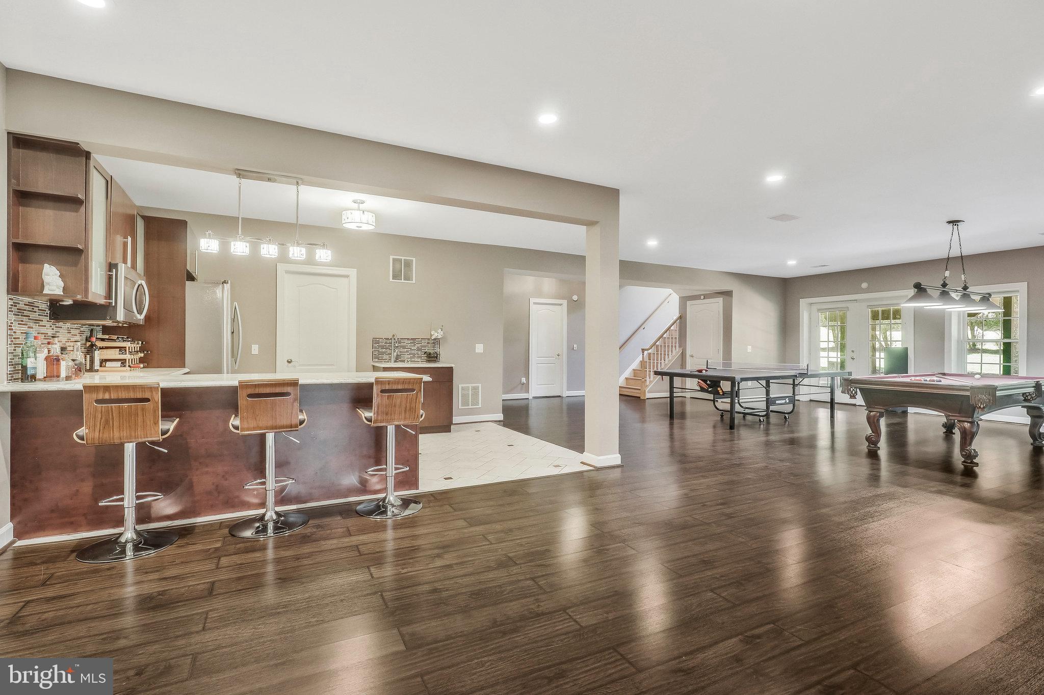 BROWNS LANDING - Residential