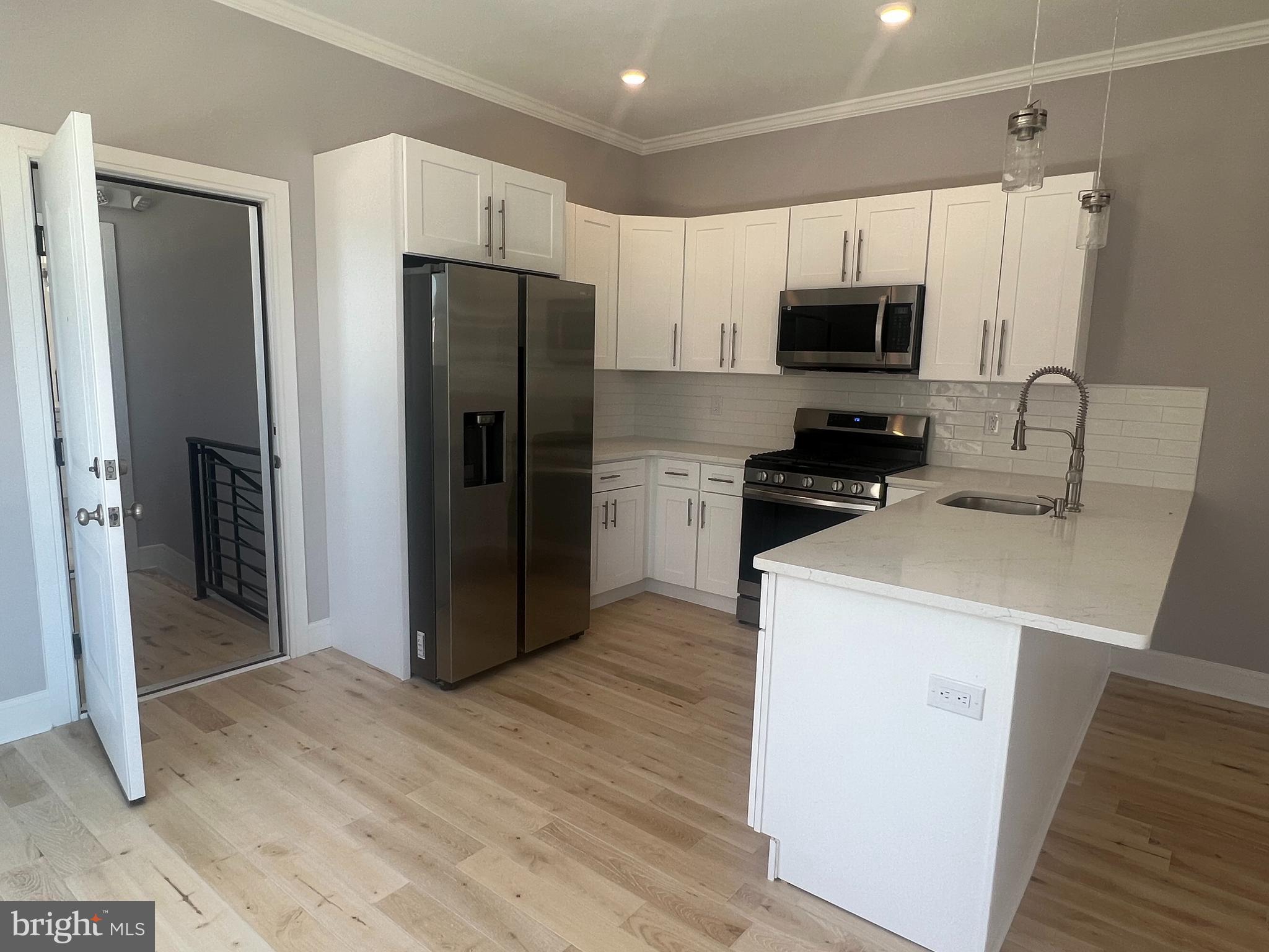 WEST PHILADELPHIA - Residential Income