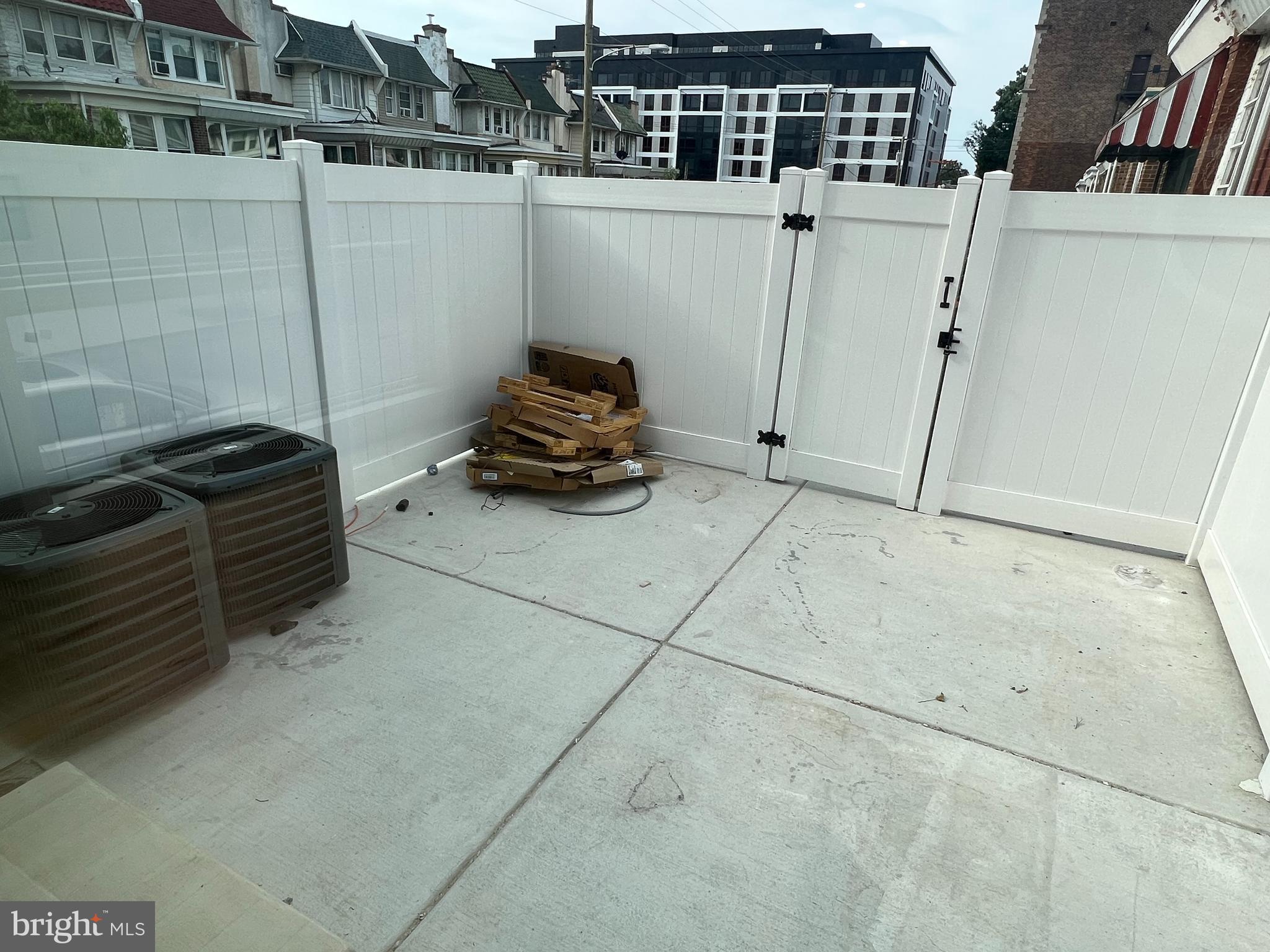 WEST PHILADELPHIA - Residential Income