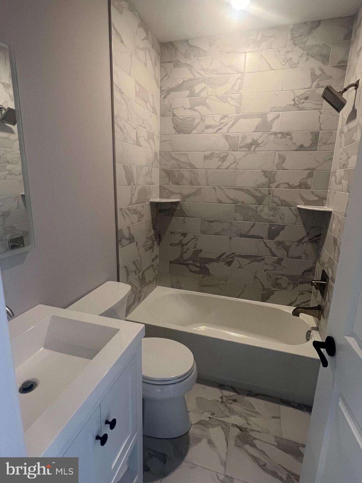 WEST PHILADELPHIA - Residential Income