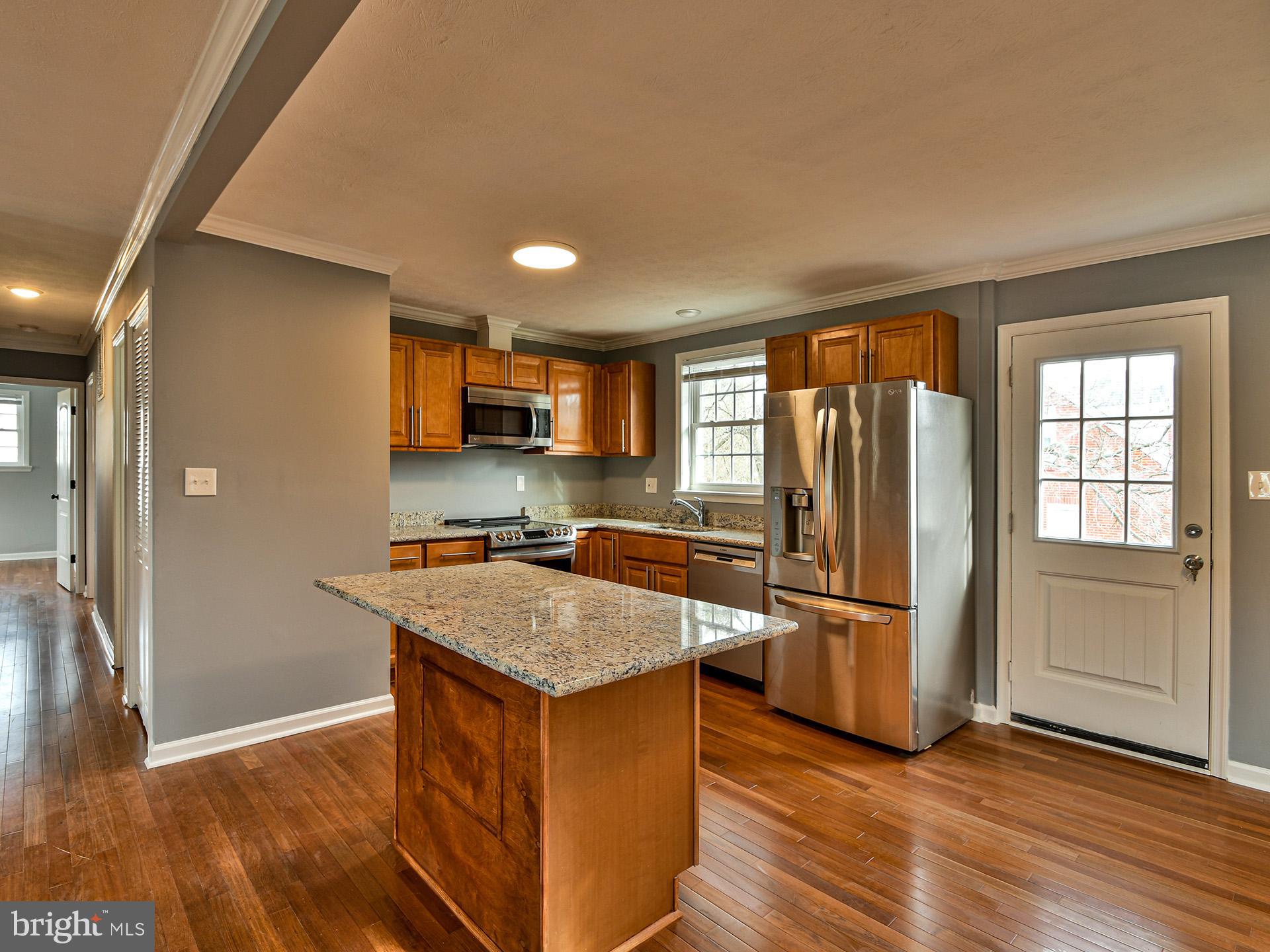 HARWOOD - Residential Lease