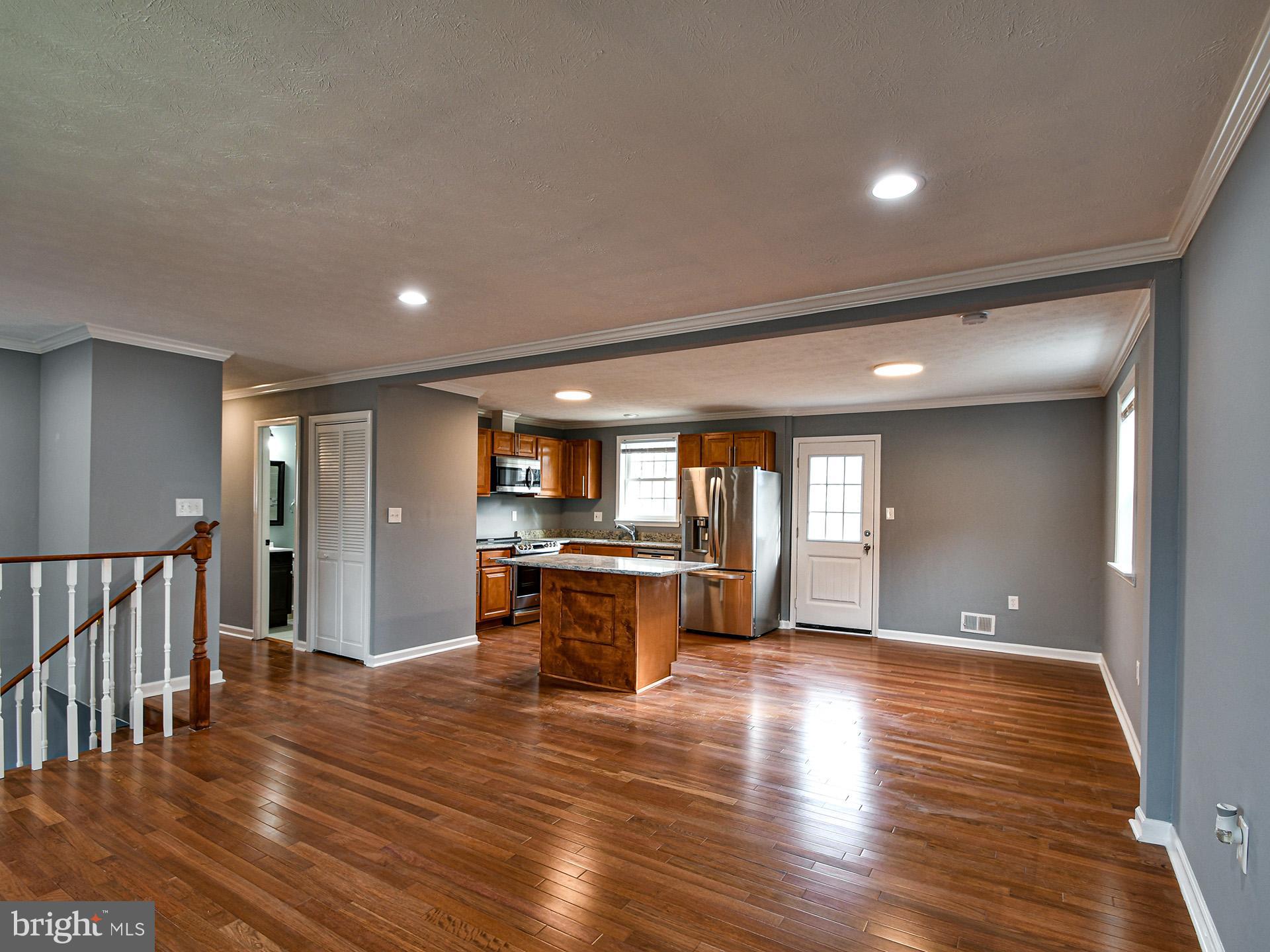 HARWOOD - Residential Lease