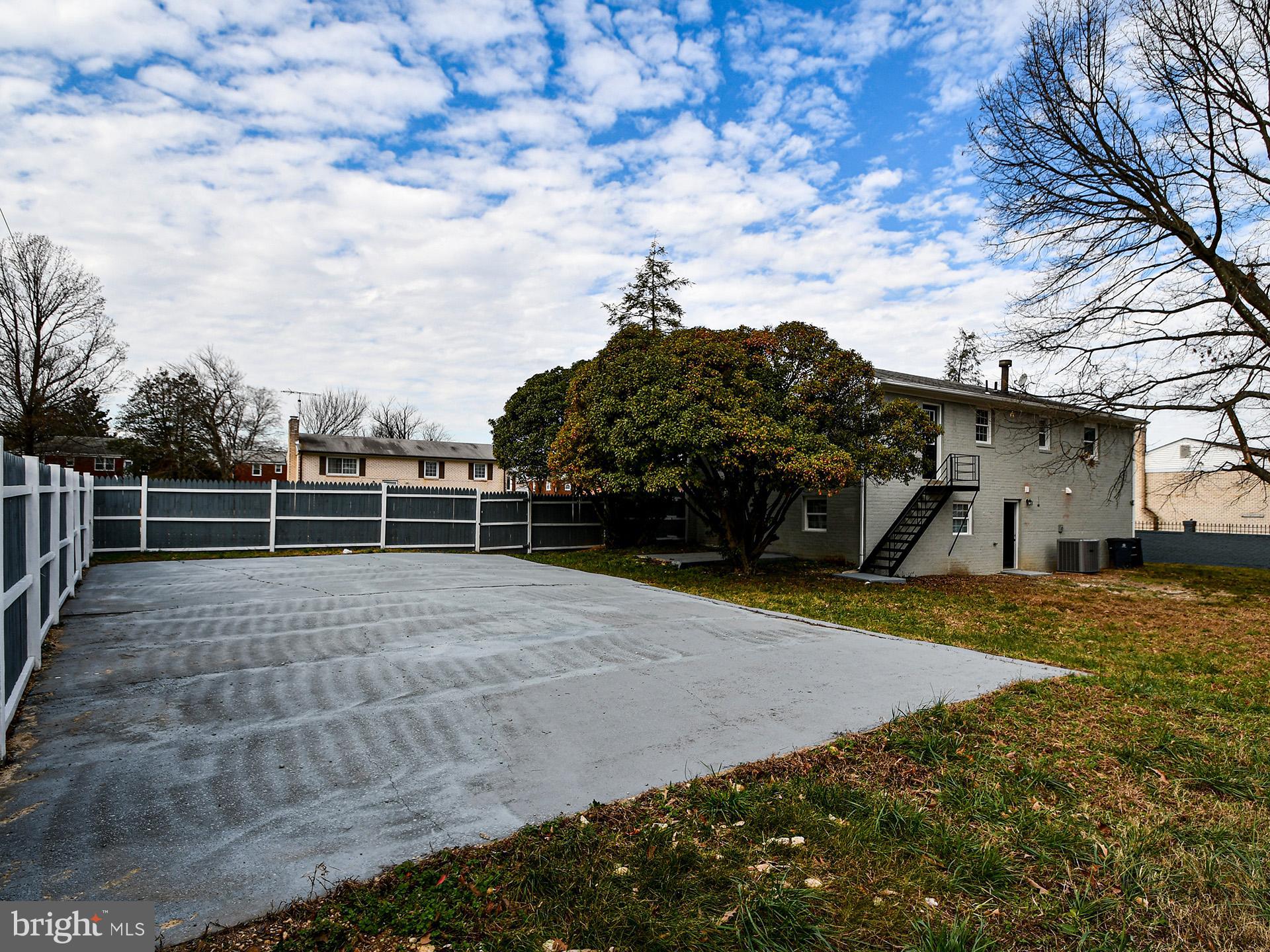 HARWOOD - Residential Lease