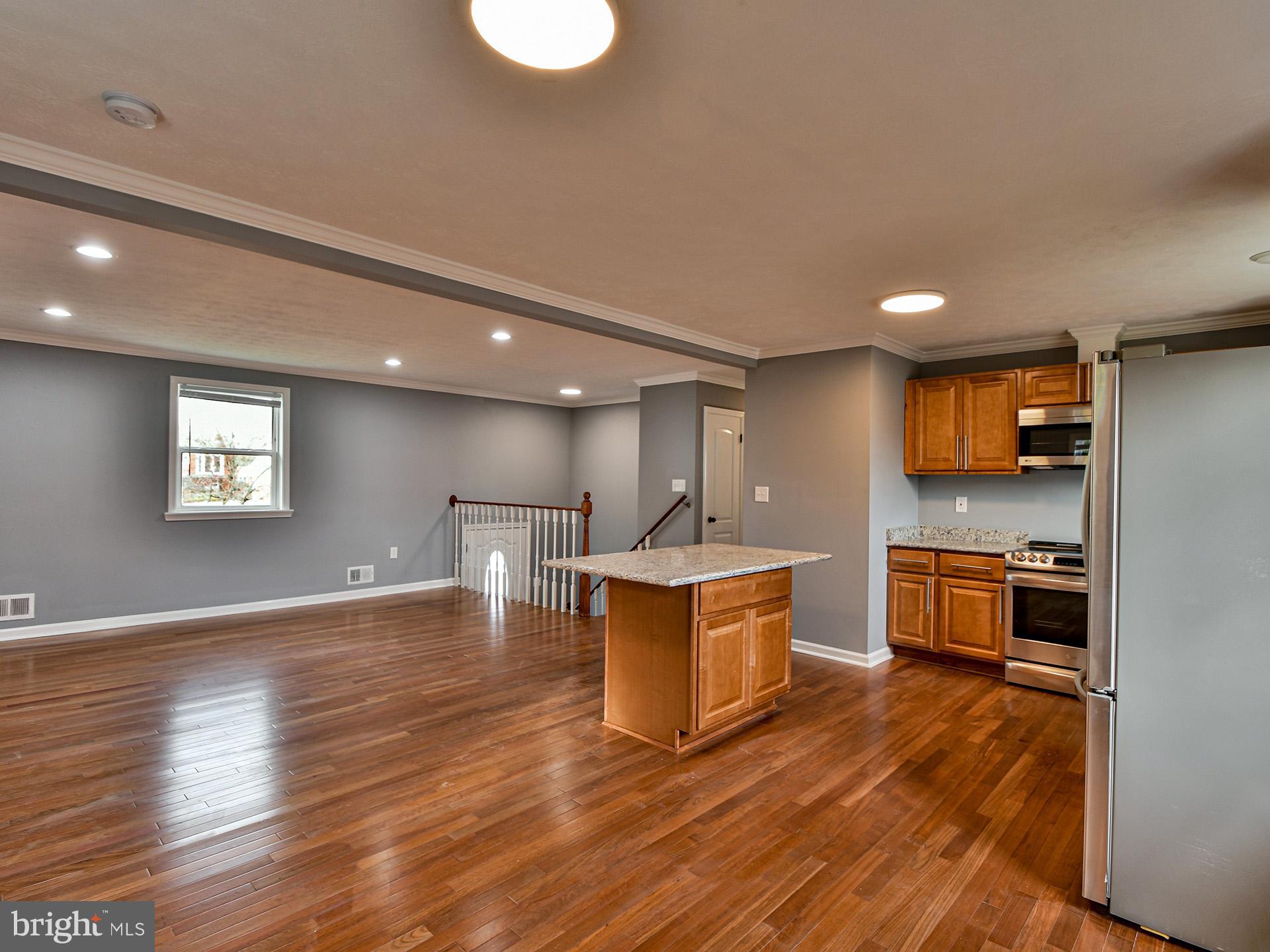 HARWOOD - Residential Lease