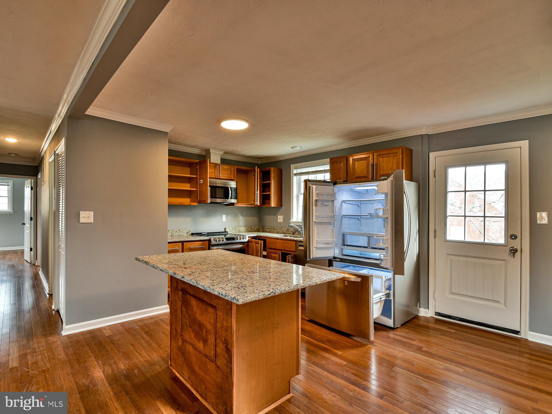 HARWOOD - Residential Lease