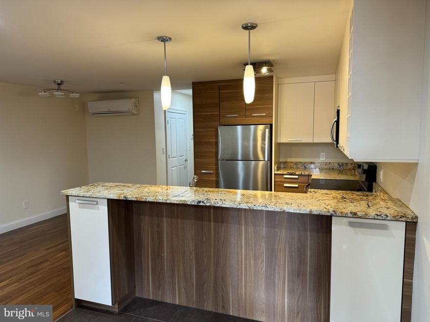 Wonderful Renovated Apartment with Custom Touches and Move-in Ready!  Located in the Heart of Mount Vernon on Calvert Street, close to Penn Station, Museums, National Parks, The Baltimore Symphony Orchestra, the Peabody Institute, Walters Art Gallery, MICA, Center Stage, and Fine Restaurants.