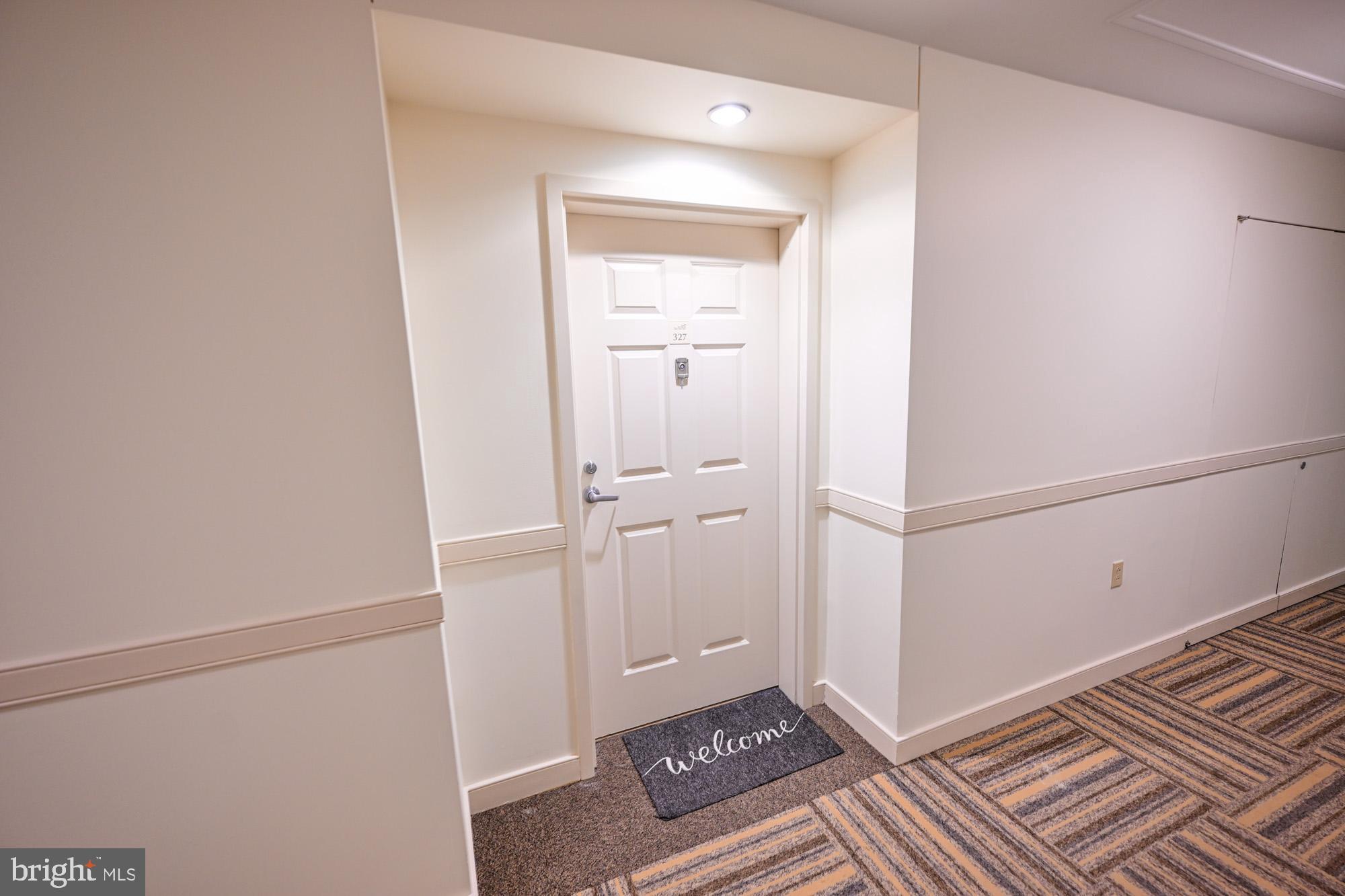 23 PIERSIDE DRIVE 327