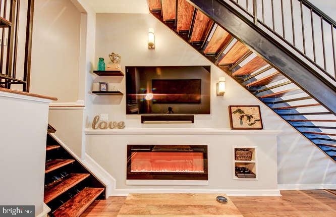 UPPER FELLS POINT - Residential