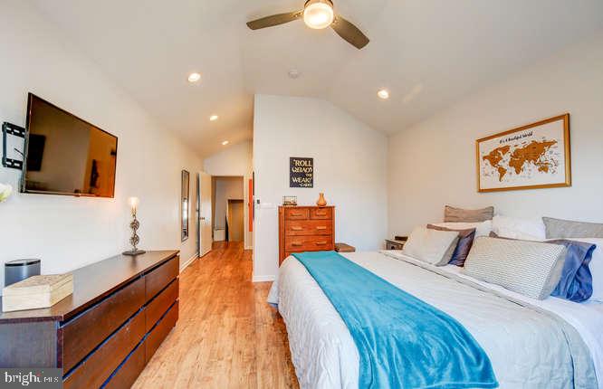 UPPER FELLS POINT - Residential