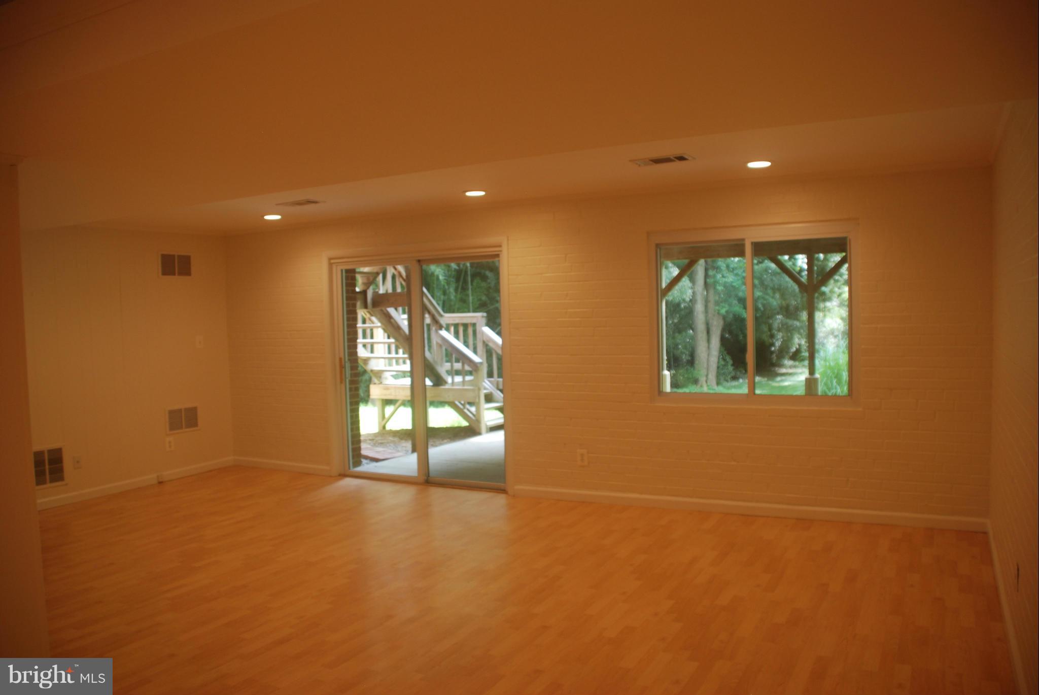 CONGRESSIONAL COUNTRY CLUB ESTATES - Residential Lease