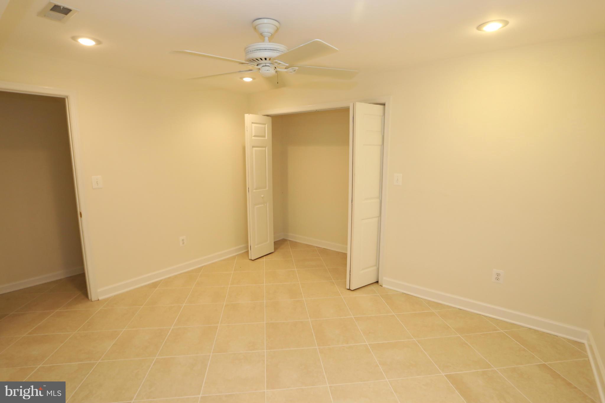 CONGRESSIONAL COUNTRY CLUB ESTATES - Residential Lease