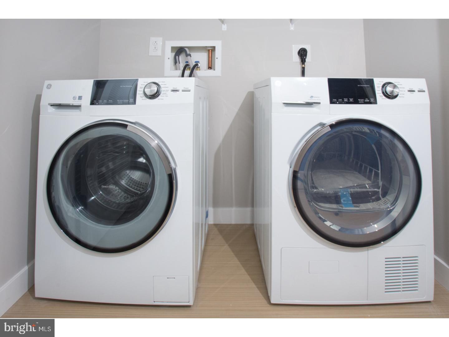 OLD CITY - Residential Lease